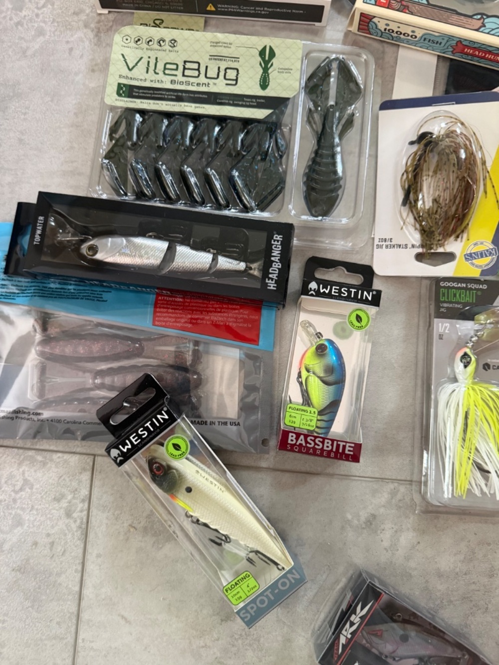 Bass fishing tackle - Picture 4 of 5